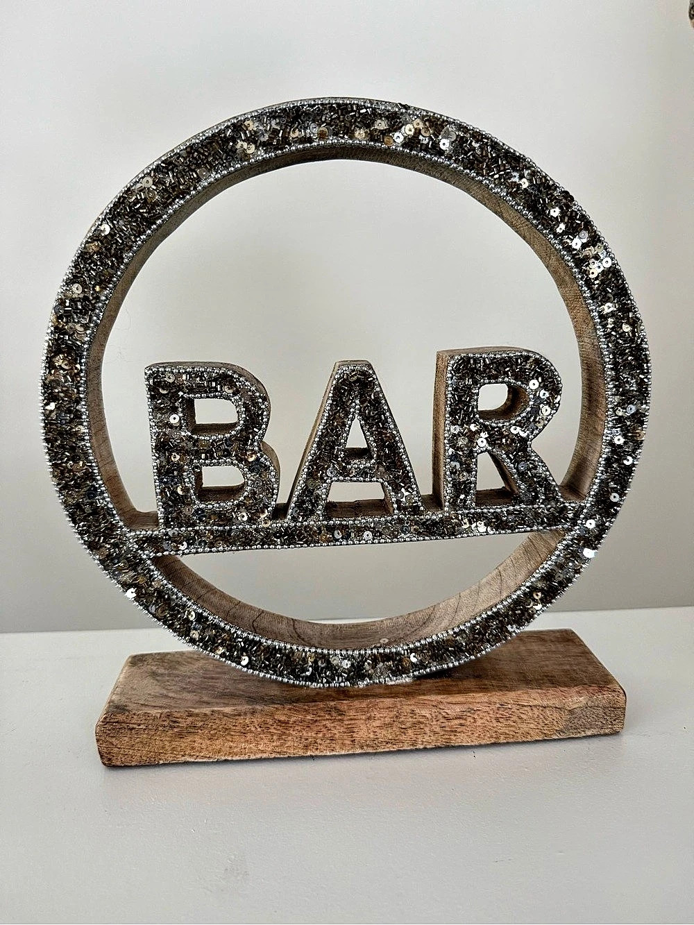 Bar Ring Decor in Brown & Black